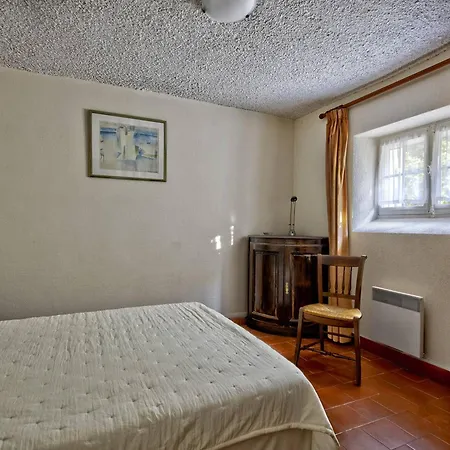 Апартаменты T3 A - D'hiver, Proche Centre Et Plage, Avec Terrasse Et Parking Prive. - Fr-1-433-113 *