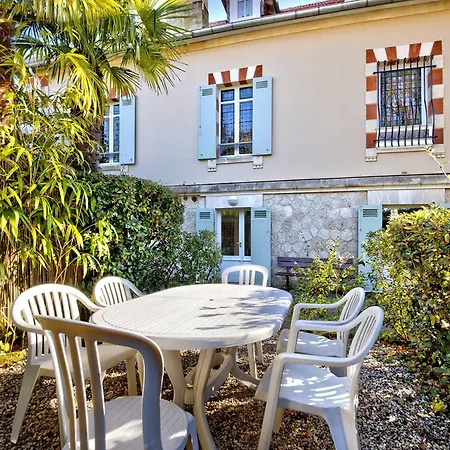 T3 à - D'hiver, Proche Centre Et Plage, Avec Terrasse Et Parking Privé. - Fr-1-433-113