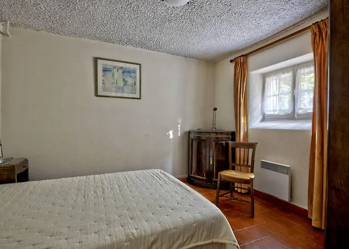 Апартаменты T3 A - D'hiver, Proche Centre Et Plage, Avec Terrasse Et Parking Prive. - Fr-1-433-113 *